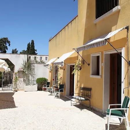 Bed & Breakfast Pilati 3*