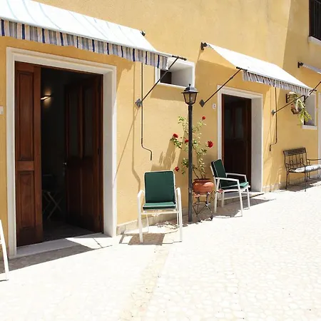 Bed & Breakfast Pilati Valderice