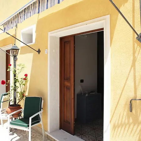Pilati 3*