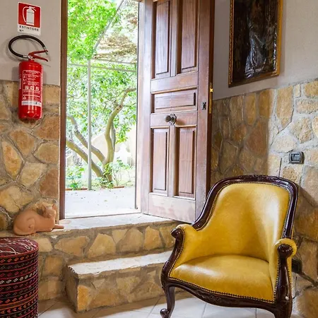 Pilati Bed & Breakfast Valderice