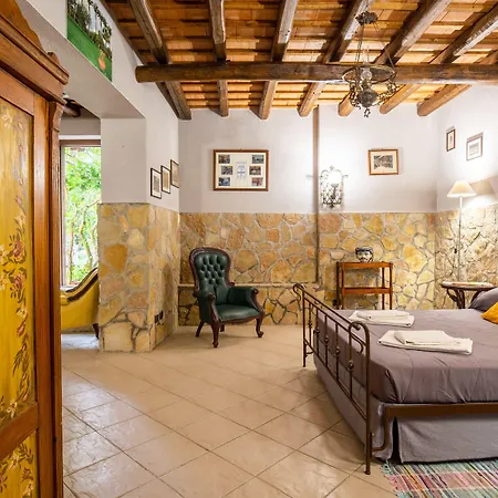 Oda ve Kahvaltı Pilati 4*
